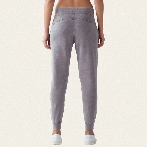 Lululemon Loop Back  Jogger - Women’s 4 - Picture 3 of 8